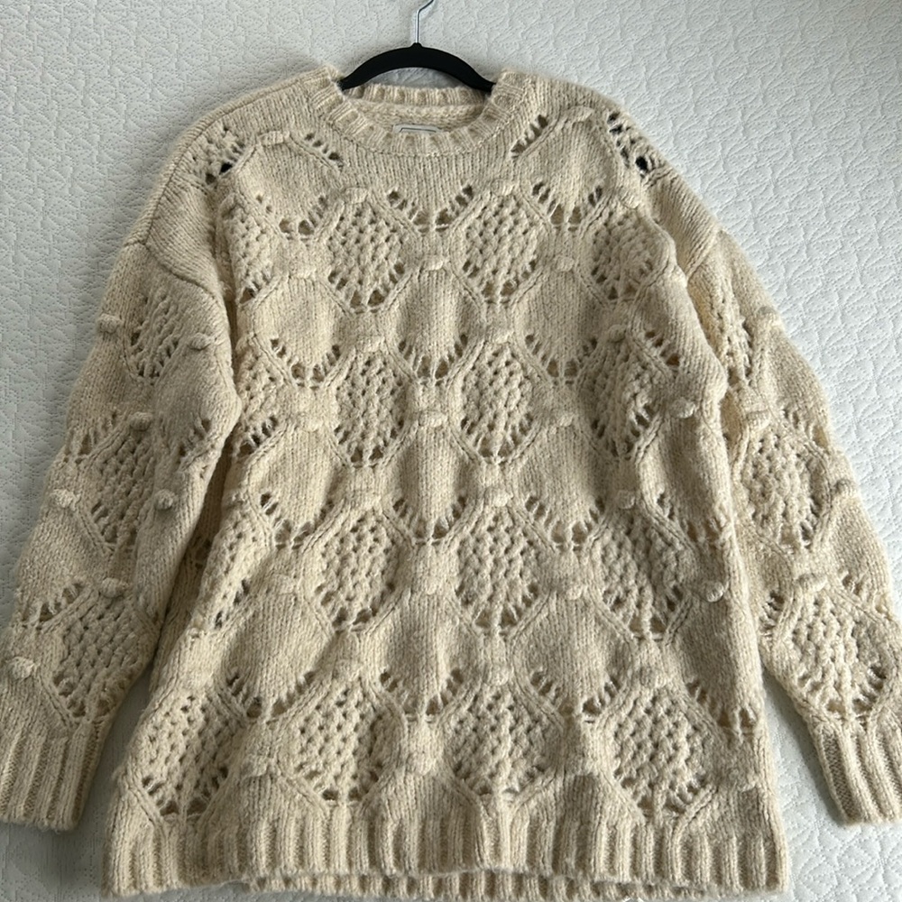 American eagle oversized knit sweater